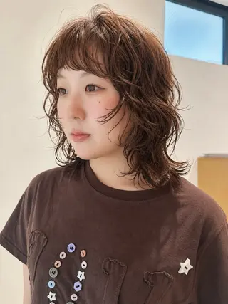 ミディアム パーマ MISA レイヤーカットのヘアスタイル