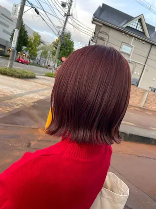 ショート カラー 成瀬 妃生路のネイルデザイン