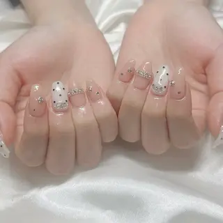 ネイル L'oeillet HIBIKIのネイルデザイン