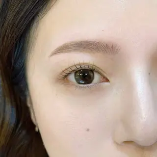 アイブロウ UnU 今泉 kokoのマツエク・マツパデザイン