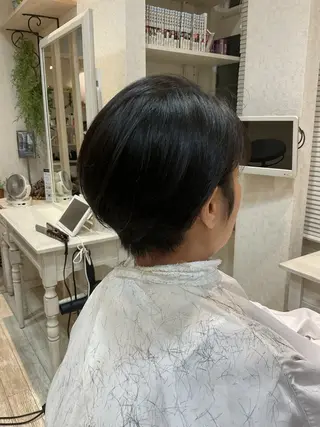 ショート period. ほりはるかのヘアスタイル