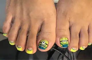 ネイル NailSalon Fluraのネイルデザイン