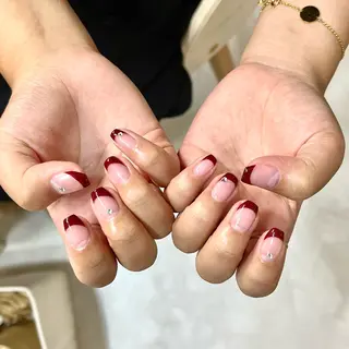 ネイル One’Ness Nana🤍のネイルデザイン