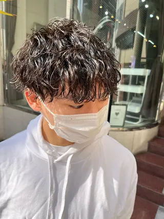 メンズ パーマ特化/フェザー パーマシャドウ/真生のヘアスタイル