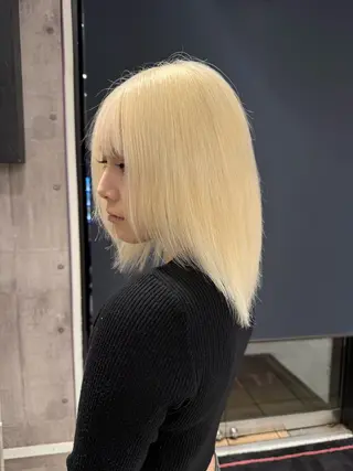 ミディアム カラー 【🥀履歴修正🥀】 ハイトーン職人/拓真のヘアスタイル