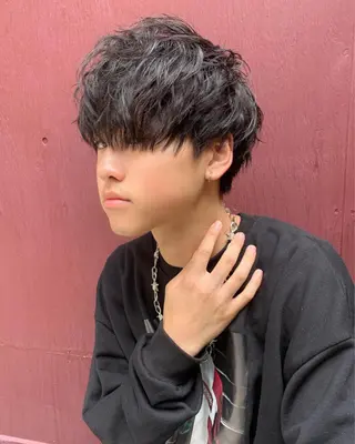 ショート カラー パーマ メンズ メンズ縮毛矯正 細谷碧海のヘアスタイル
