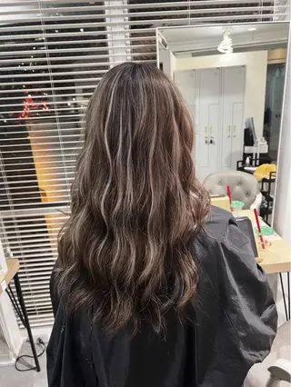 ロング カラー 指名数No.1 /NAOYAのヘアスタイル