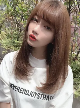 セミロング 艶感透明感カラー 🫧たけ🫧のヘアスタイル