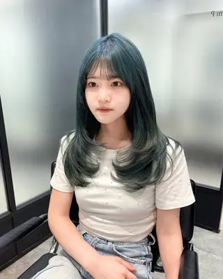 ロング 韓国レイヤーカット 髪質改善▫️水野有真のヘアスタイル