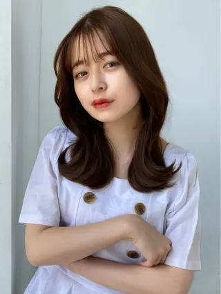 ミディアム 似合わせレイヤー モテカラー🤍三科のヘアスタイル