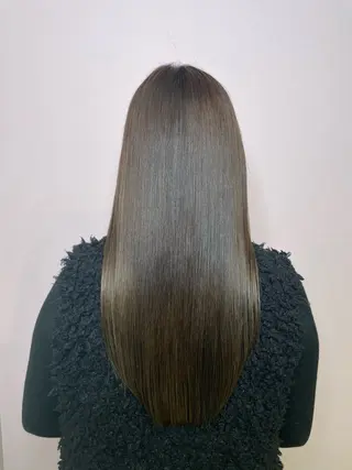 セミロング カラー 坂井 心奏のヘアスタイル