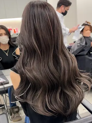 セミロング カラー ヘアアレンジ 🫧透明感カラー/ 艶カラー🫧namiのヘアスタイル