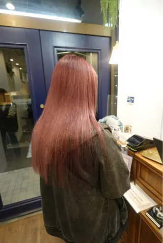 ロング MuseeduArt juriのヘアスタイル