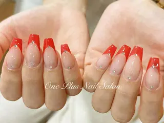 ネイル One Plus Nail Salonのネイルデザイン