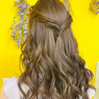 ロング ヘアアレンジ 新宿｜ヘアセット専門 ｜aira*｡ﾟのヘアスタイル
