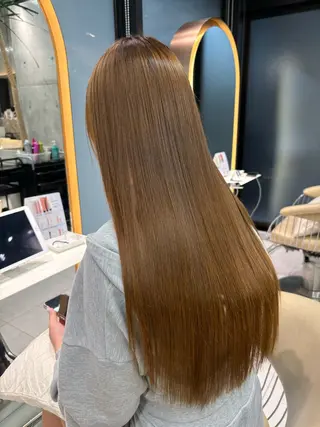 ロング 福岡縮毛矯正✨️ ストレート 向井和輝のヘアスタイル