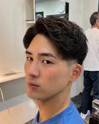 ショート スキンフェード 無料のヘアスタイル