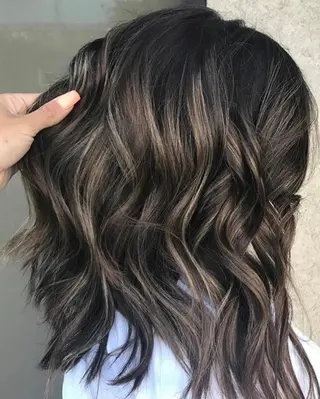 ロング カラー パーマ ヘアアレンジ 大阪レミーエクステ チビ編み込みのヘアスタイル