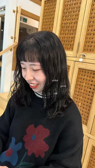 ミディアム newi京橋 【noa】のヘアスタイル