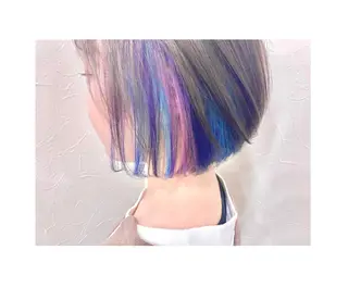 ショート カラー TSUNO🦖 派手髪/オタク美容師のヘアスタイル