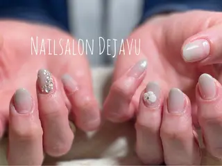 ネイル Nail salon Dejavu 🌿のネイルデザイン