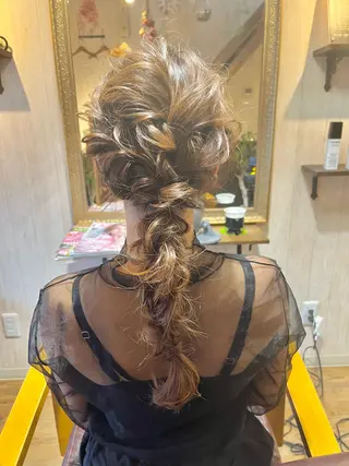 ヘアアレンジ . Lｉｅのヘアスタイル