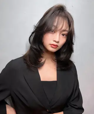 ミディアム 韓国✖️網紅🖤 パーマYURIYAのヘアスタイル