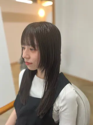 ロング カラー 下野 悠也のヘアスタイル