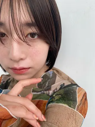 セミロング カラー ヘアアレンジ ヒラノホナミ 🫧艶髪🫧髪質改善のヘアスタイル