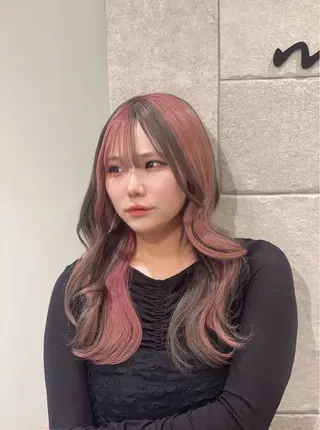 ロング ハイトーン・ブリーチ haruka 🎀のヘアスタイル