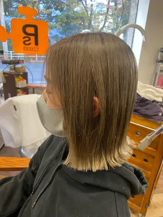 ミディアム 井手口 沙樹のヘアスタイル