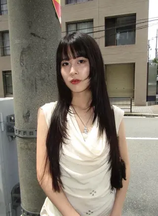 ロング Bërg kiraのヘアスタイル