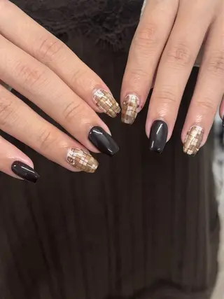 ネイル mutsumi 🩵のネイルデザイン