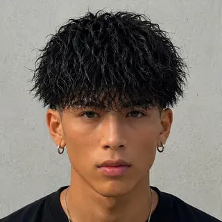 パーマ メンズ メンズ特化カットパー マカラー坂田柊のヘアスタイル