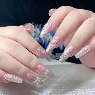 ネイル Queens ひなのネイルデザイン