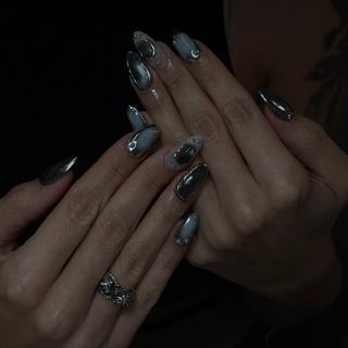 ネイル Noél_ Noaのネイルデザイン