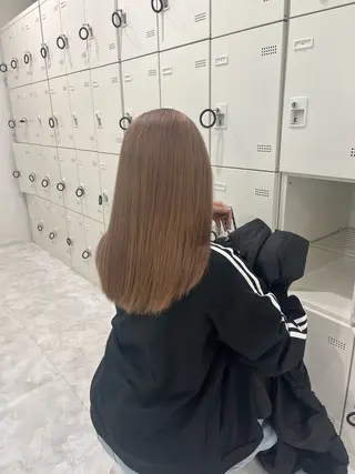 ロング カラー ハイトーンカラー 🦄レイヤーカットのヘアスタイル