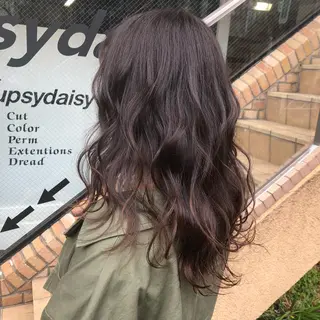 ロング カラー ヘアアレンジ 八巻 晴香のヘアスタイル