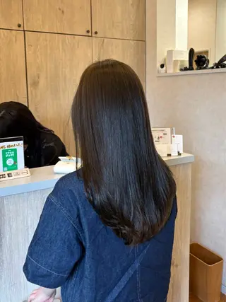 セミロング カラー 透明感カラー🌿 moeのヘアスタイル