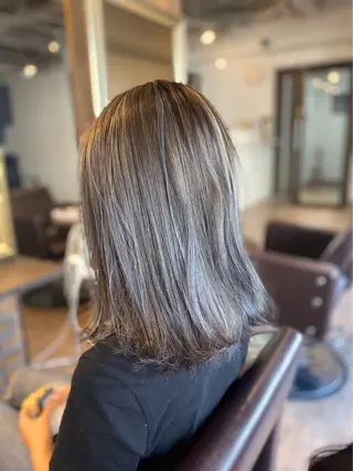 セミロング 美髪・艶髪特化美容師 RYOJIのヘアスタイル