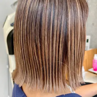 ミディアム みいなブリーチモデル 募集中！のヘアスタイル