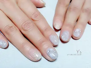 ネイル YUMI NAGAI のネイルデザイン