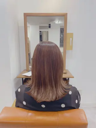 ミディアム lore 中村かれんのヘアスタイル