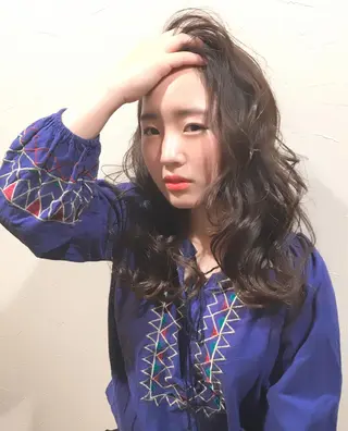 ロング カラー 柔らか垢抜けカラーと カット🫧ASUKAのヘアスタイル