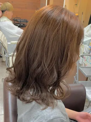 ミディアム レイヤー/艶髪カラー 森本くるみのヘアスタイル