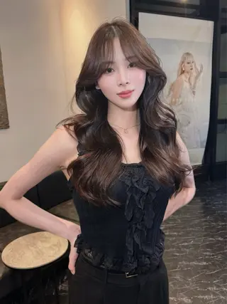 ロング カラー 透明感×艶カラー🤍 🌟YOSHIKIのヘアスタイル