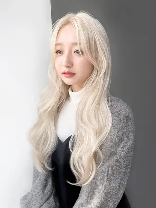 ロング カラー 脱!黒髪 ダブルカラー【上野】のヘアスタイル
