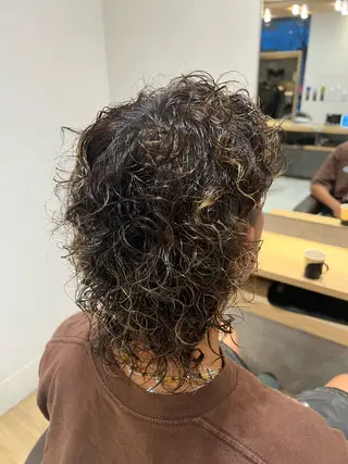 パーマ メンズ 門岡 昌輝のヘアスタイル