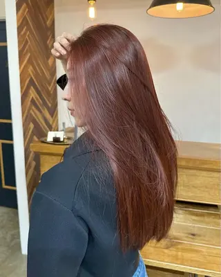ロング NAGISA髪質改善 &透明感カラー🪞のヘアスタイル