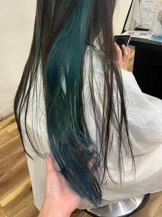カラー メンズサロン関 紫雲(セキレンゲ)のヘアスタイル